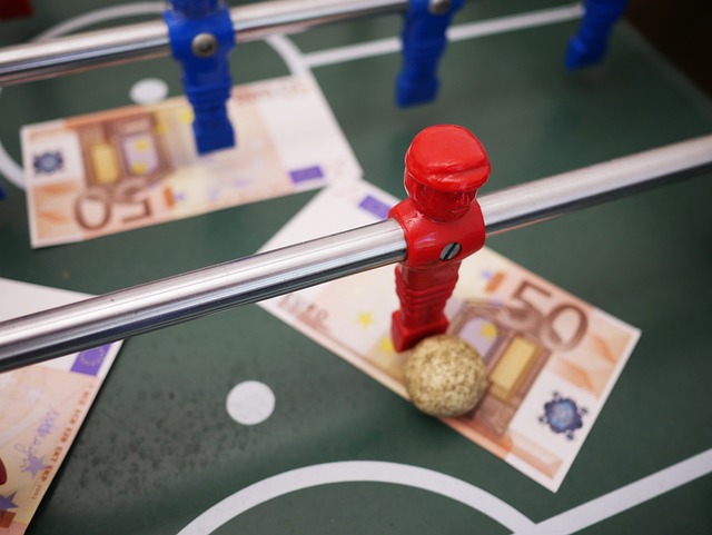 Middling vs Arbitrage